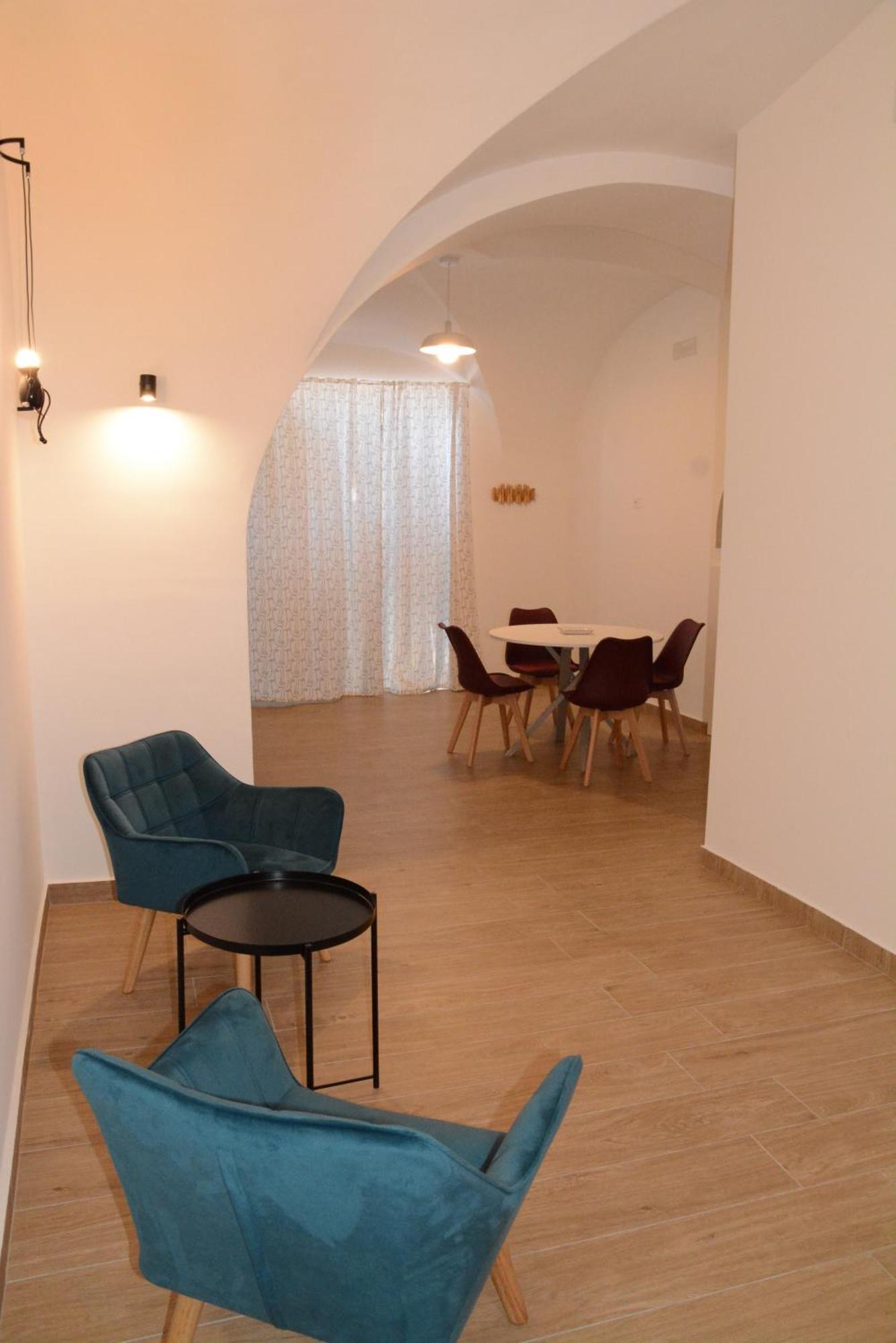 Casa Fortino Aeroporto di Catania Fontana Rossa Esterno foto